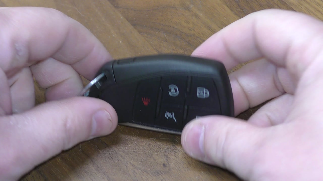 Chevy Equinox ⧸ Blazer EV Key Fob Battery Replacement - EASY DIY