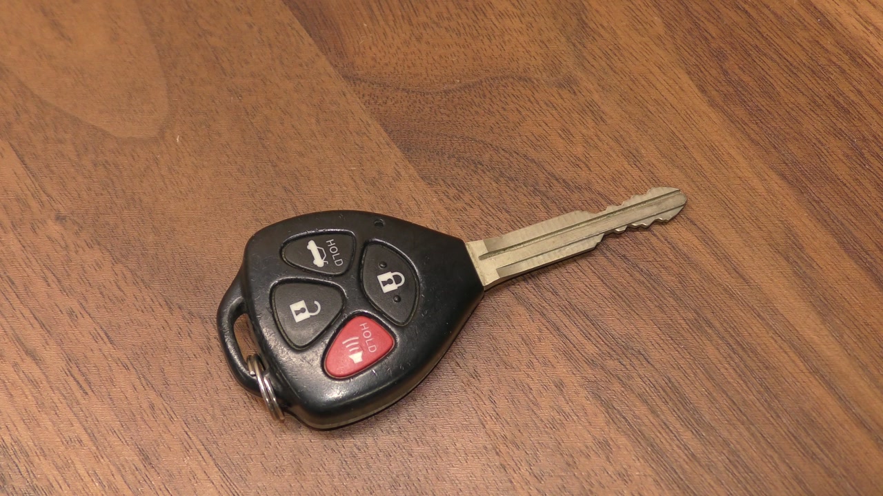 2007+ Toyota Key Fob Battery Replacement - EASY DIY
