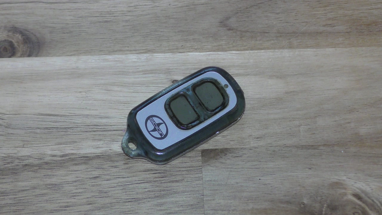 2004 - 2007 Scion xA xB key fob battery replacement - EASY DIY