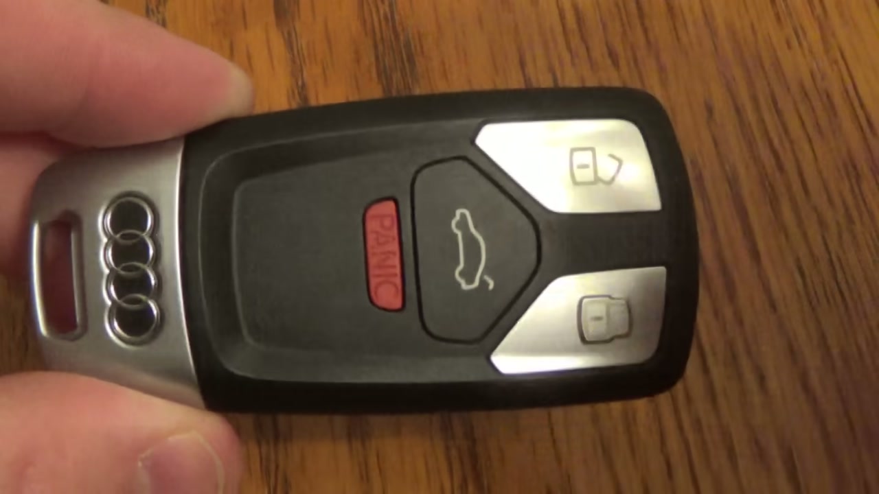 DIY - How to replace remote fob battery in Audi A4, A5, Q7 and TT