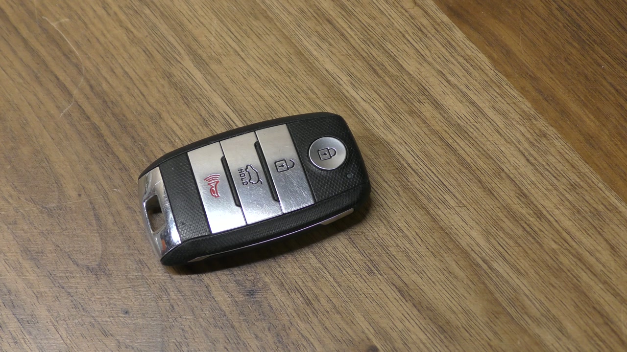 Kia Sorento Key Fob Battery Replacement - EASY DIY
