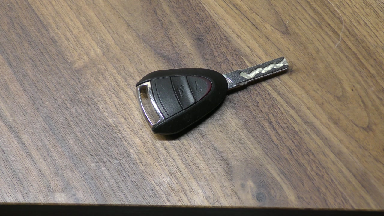 2005-2010 Porsche 911 Key Fob Battery Replacement - EASY DIY