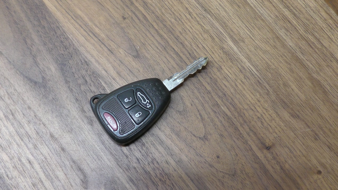 Chrysler 200 ⧸ 300 Key Fob Battery Replacement - EASY DIY