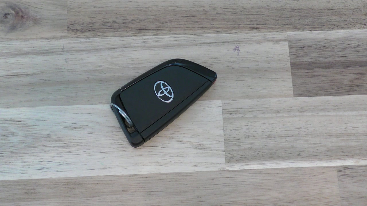 NEW Toyota Supra Key fob battery replacement - EASY DIY