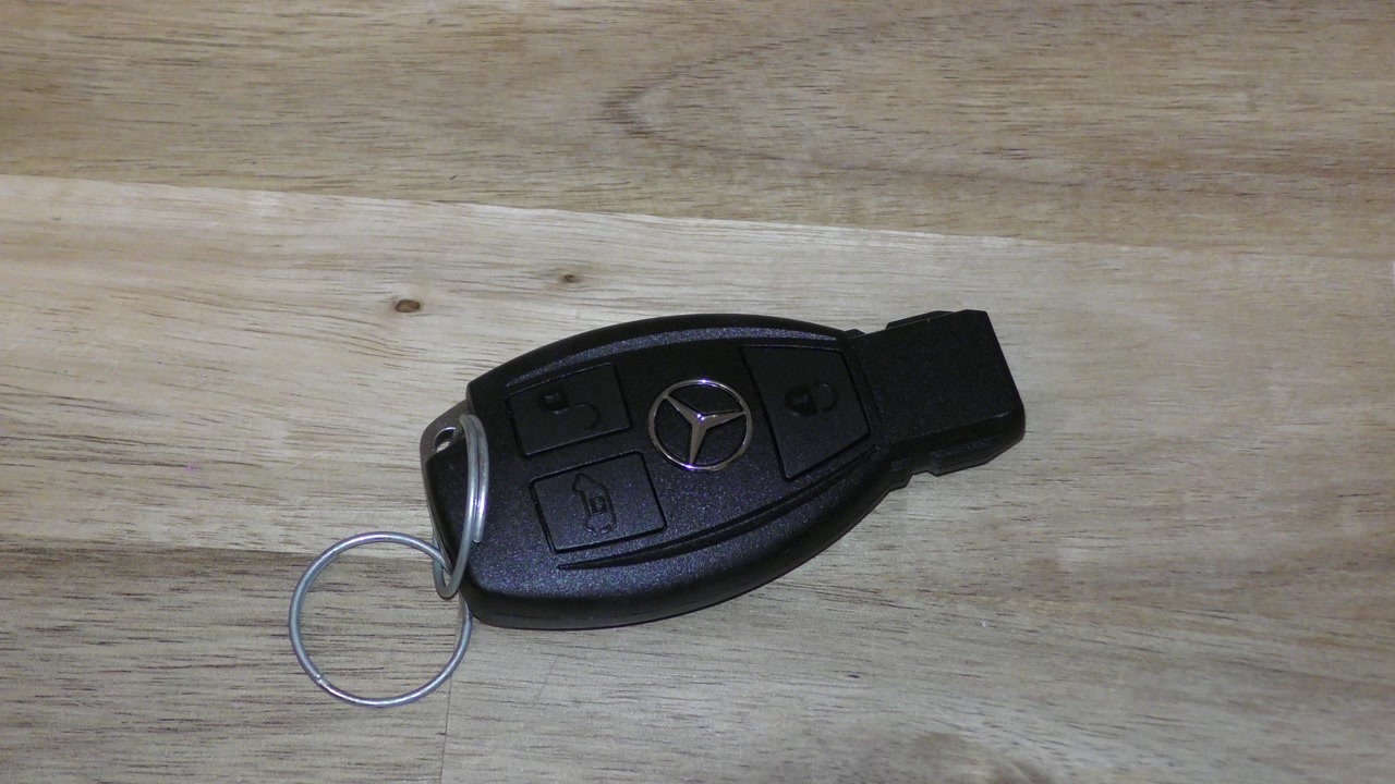Mercedes Metris key fob battery replacement - EASY DIY