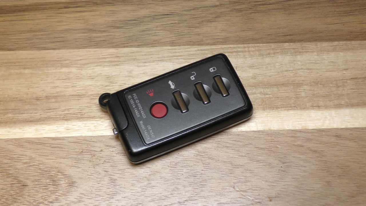 Subaru Outback ⧸ Legacy Key Fob Battery Replacement - EASY DIY
