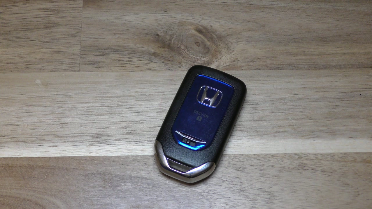 Honda Clarity ⧸ Hybrid Key Fob Battery Replacement - DIY
