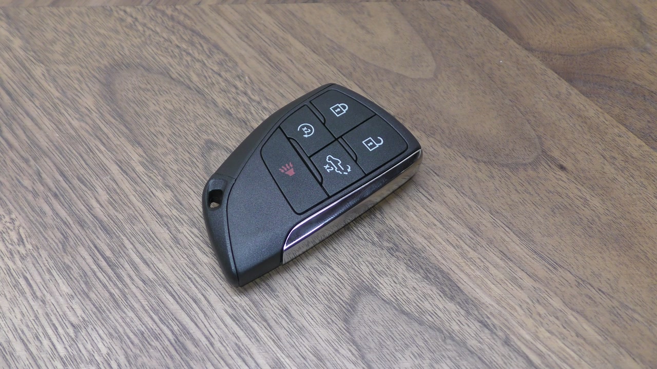 2023+ Chevy Silverado key fob battery replacement - EASY DIY