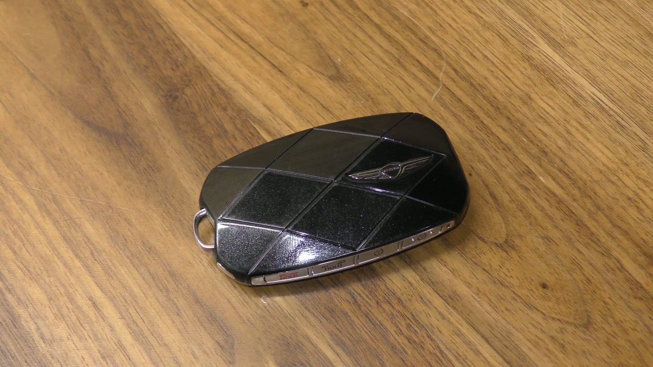 Genesis G90 Key Fob Battery Replacement - EASY DIY