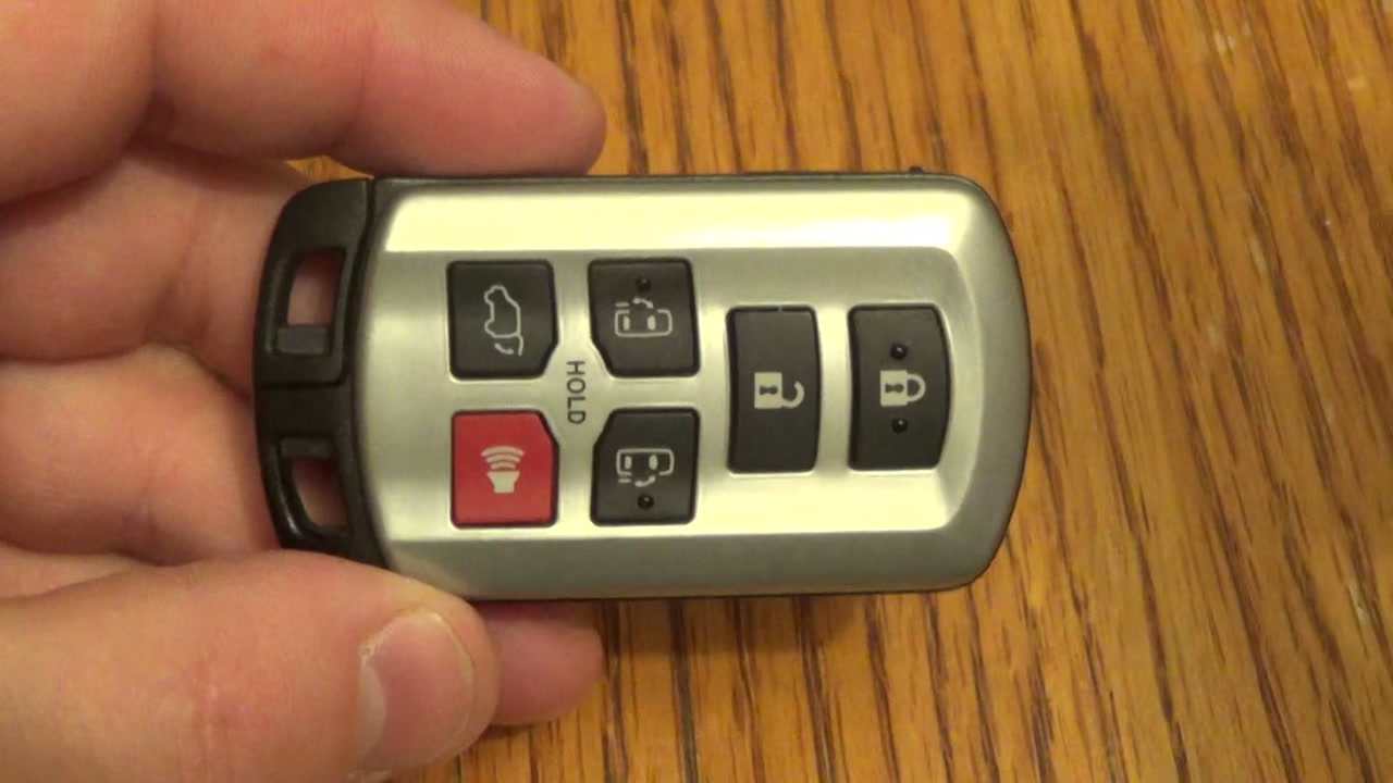 DIY - How to change SmartKey Key fob Battery on Toyota Sienna