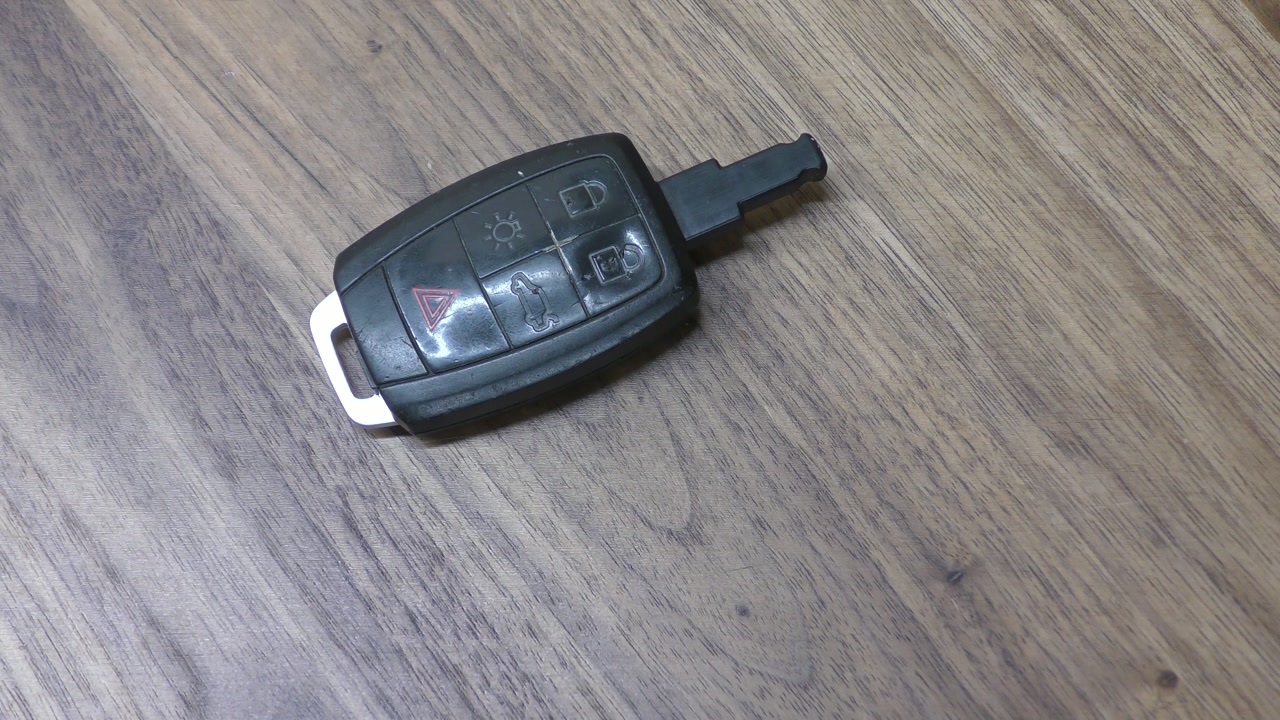 2004-2013 Volvo S40 V50 C30 C70 Key Fob Battery Replacement - EASY DIY