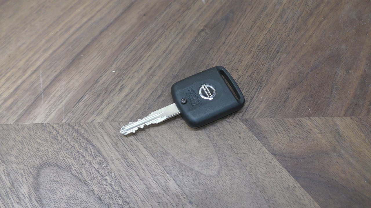 Nissan Navara Almera Micra Primera XTrail key fob battery replacement