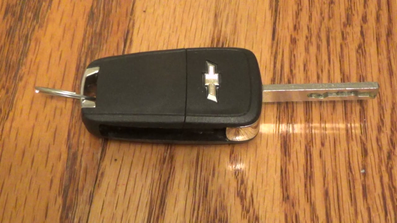 DIY CHEVY Cruze ⧸ Malibu ⧸ Impala Key Fob Battery Change ⧸ Replacement - Cheap & EASY!