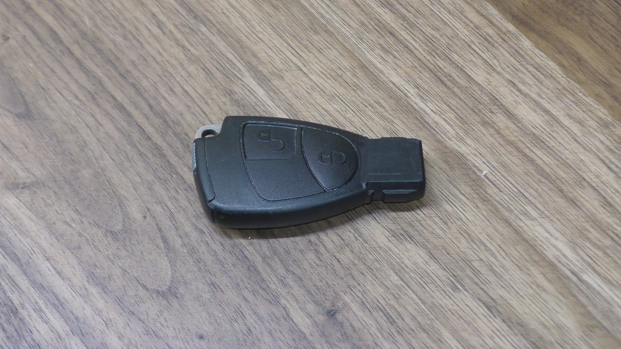 European 1998 - 2010 Mercedes Benz Key Fob Battery Replacement