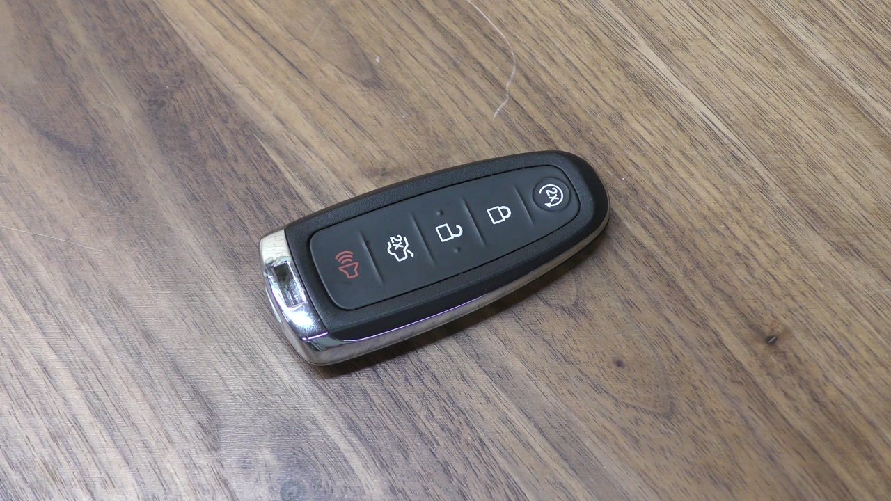 2011 - 2020 Lincoln Key Fob Battery Replacement - EASY DIY
