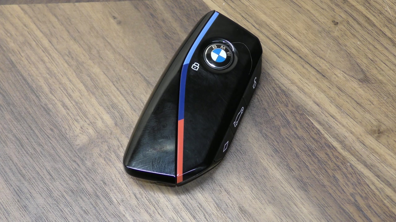2023-2025 BMW i7 M Sport Key Fob Battery Change - EASY DIY