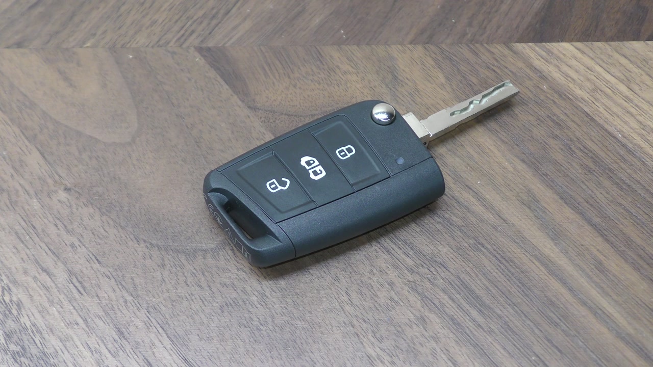 VW Crafter ⧸ Transporter key fob battery replacement - EASY DIY