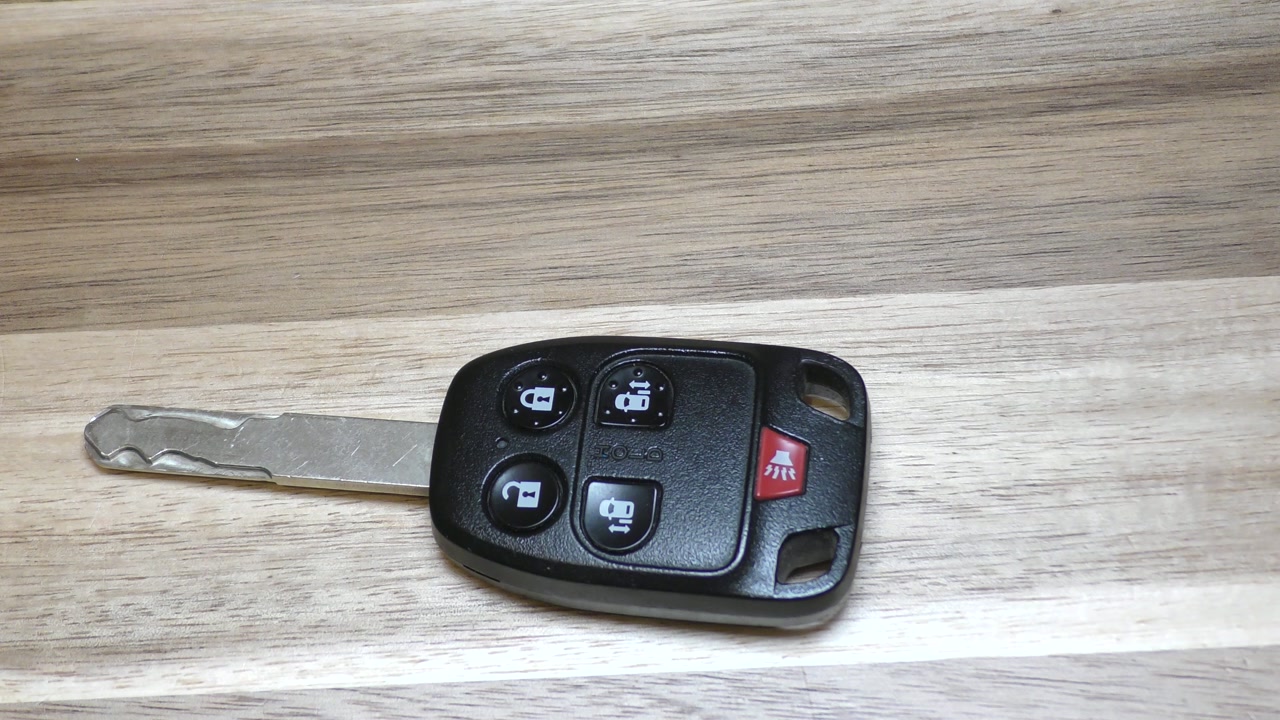 Honda Odyssey Key Fob Battery Replacement - EASY DIY