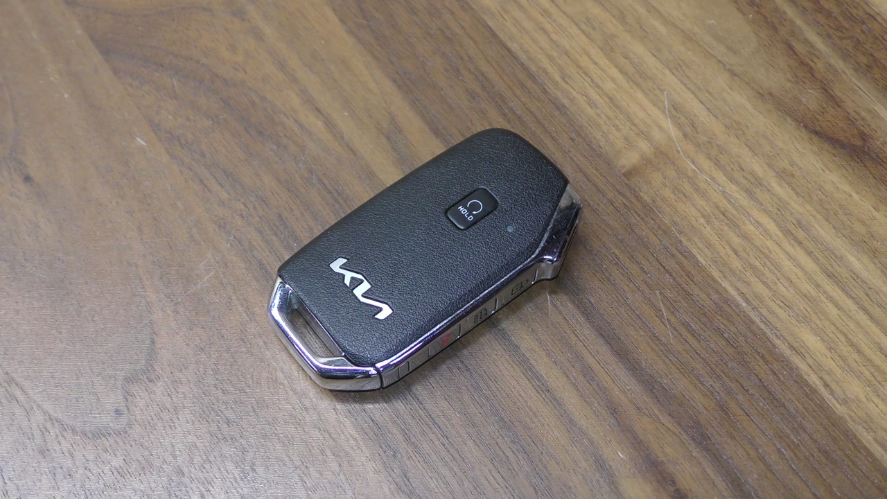 How To Replace KIA K5 Key Fob Battery 2021 - 2024 Remote Battery Change ⧸ Replacement