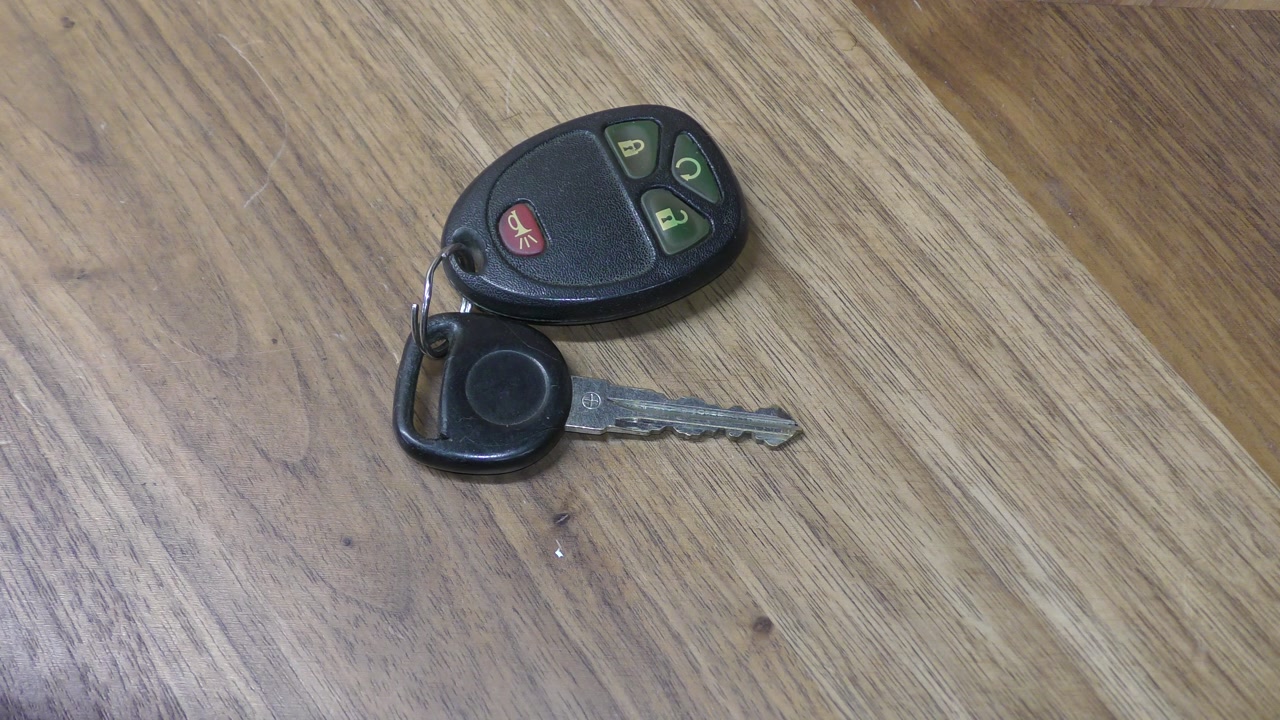 2007-2013 Chevy Silverado Key Fob Battery Replacement - EASY DIY
