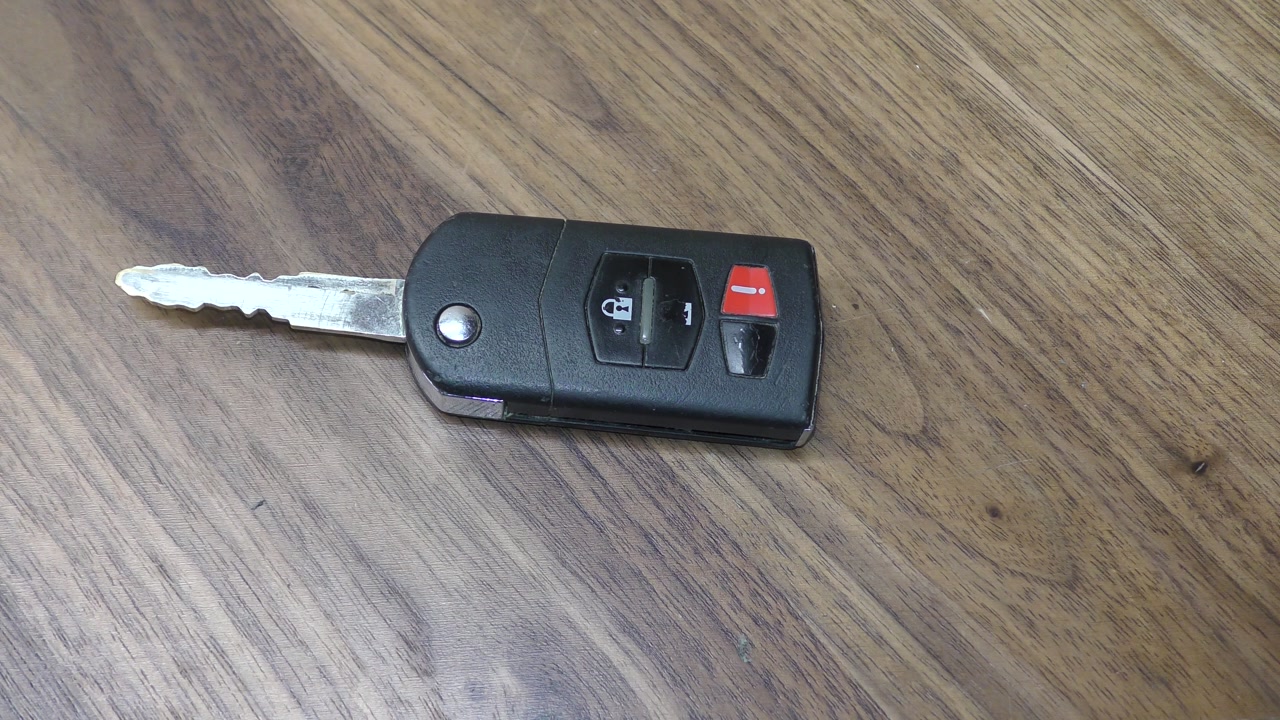 Mazda 5 Key Fob Battery Replacement 2006 - 2015 - EASY DIY