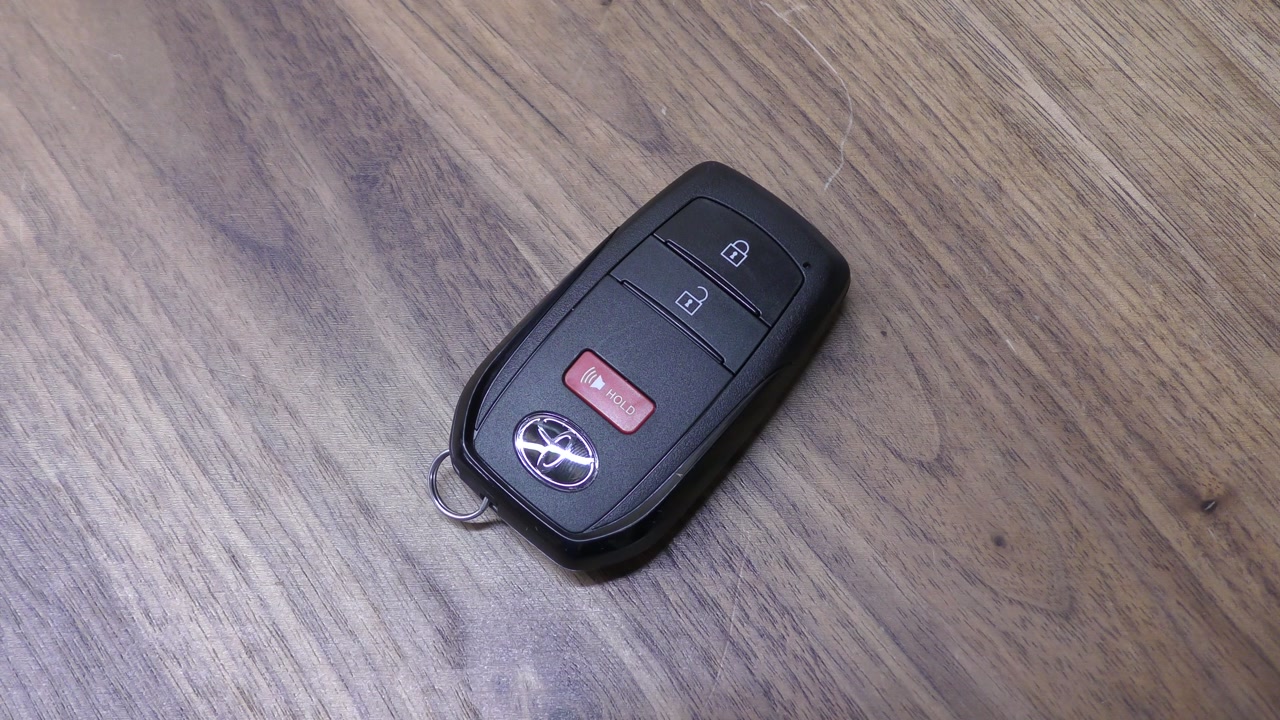 Toyota Yaris GR Key Fob Battery Replacement - EASY DIY