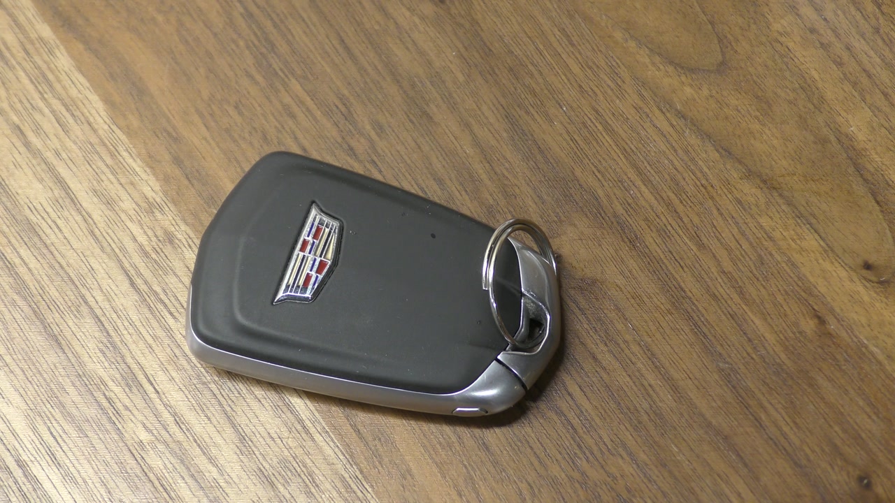 Cadillac XT4, XT5, XT6 Key Fob Battery Replacement - EASY DIY