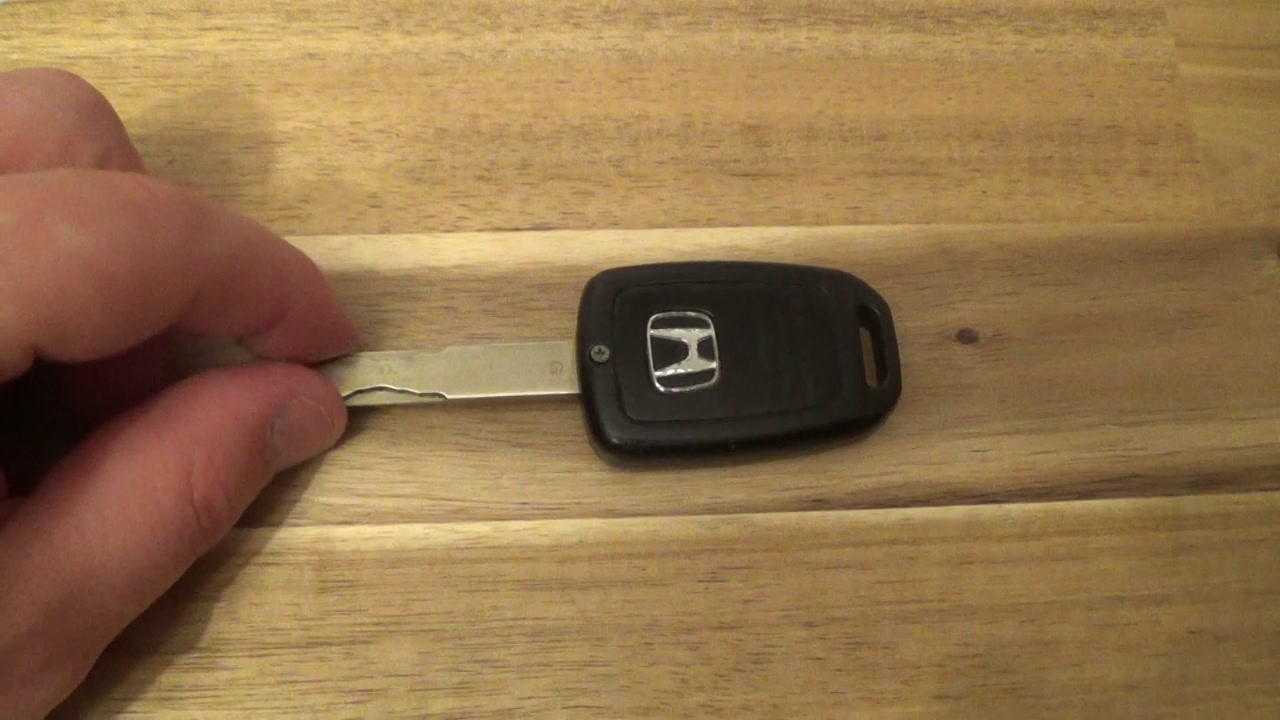 DIY Honda Civic Accord CRV HRV Key Battery Change - EASY!
