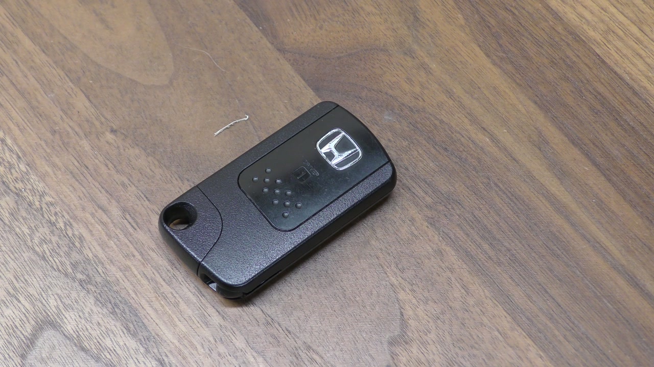 (Europe) Honda Civic ⧸ CRV Key Fob Battery Replacement - EASY DIY