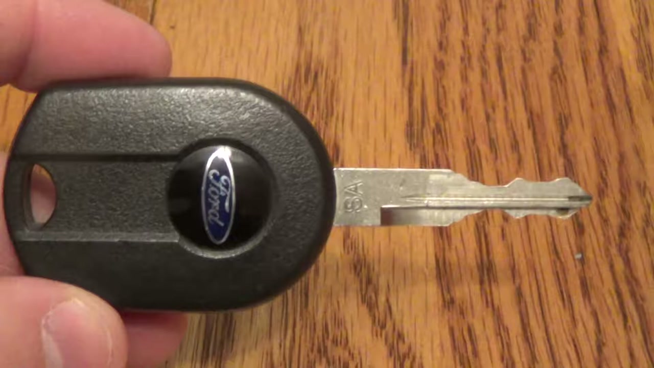 DIY FORD Escape Key Fob Battery Change ⧸ Replacement - Cheap & EASY!