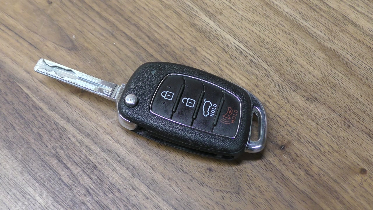 2013 - 2018 Hyundai Santa Fe Key Fob Battery Replacement - EASY DIY