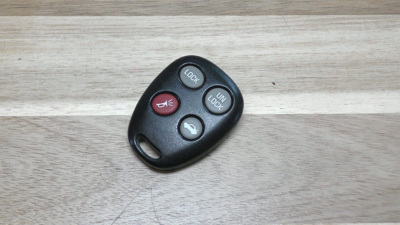 2000-2004 Saturn Key fob battery replacement - EASY DIY