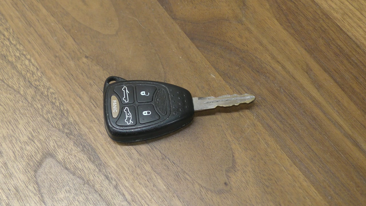 2007-2014 Chrysler 200 ⧸ Sebring Key Fob Battery Replacement - EASY DIY